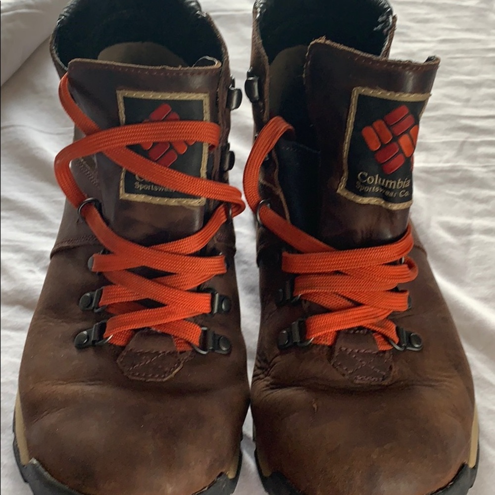Columbia Hiking boots